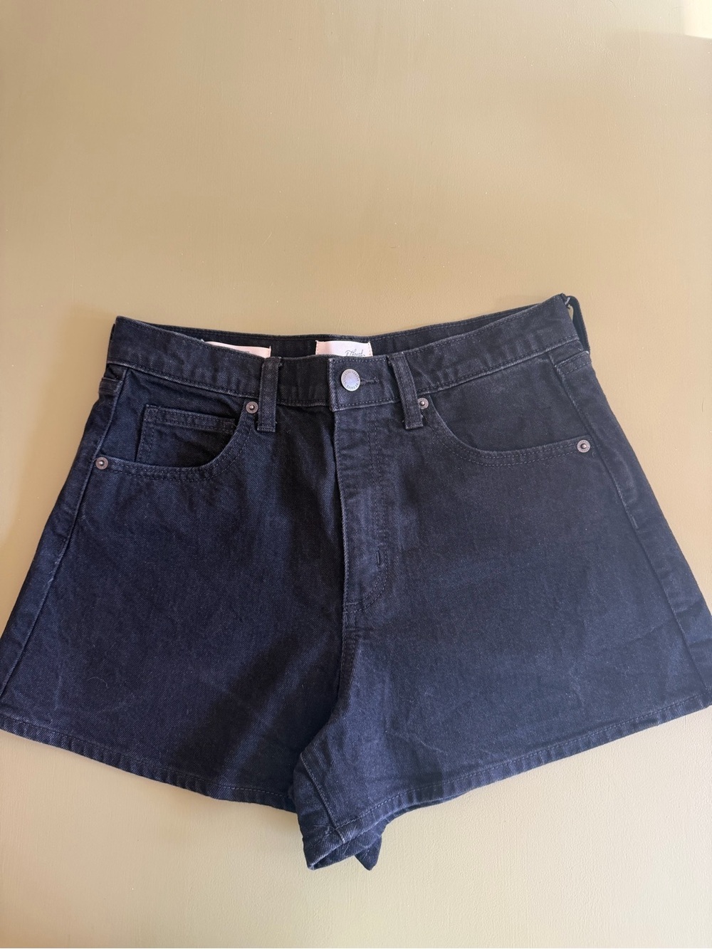Universal Threads Women's Black 90s Cutoff Denim Shorts